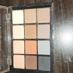 Viseart Neutral Matte Eyeshadow Pallette